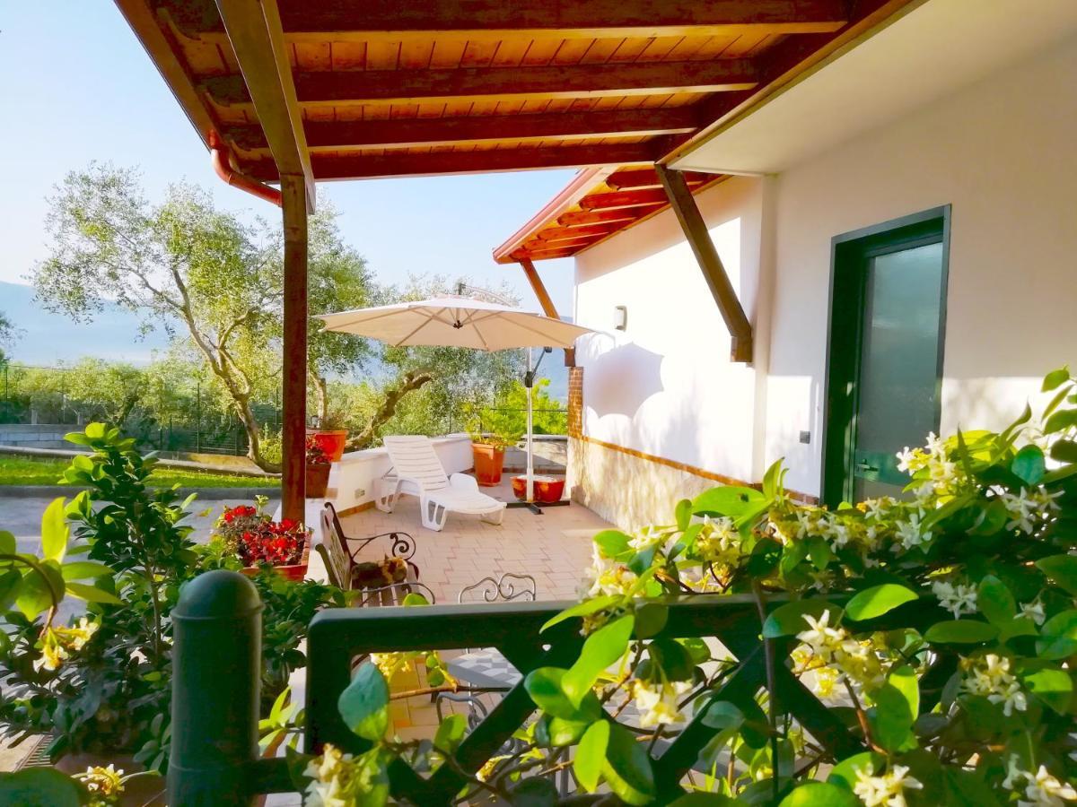 B&B Maison Villa Vittorio Avella Exterior photo