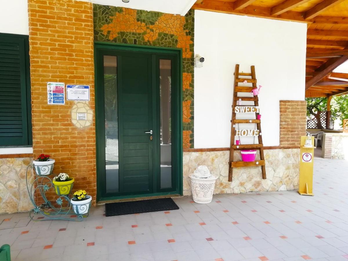 B&B Maison Villa Vittorio Avella Exterior photo