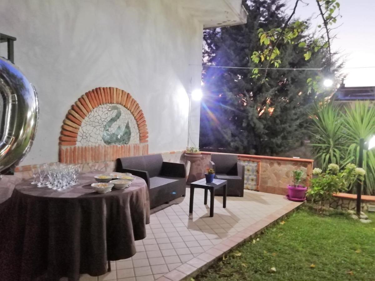 B&B Maison Villa Vittorio Avella Exterior photo